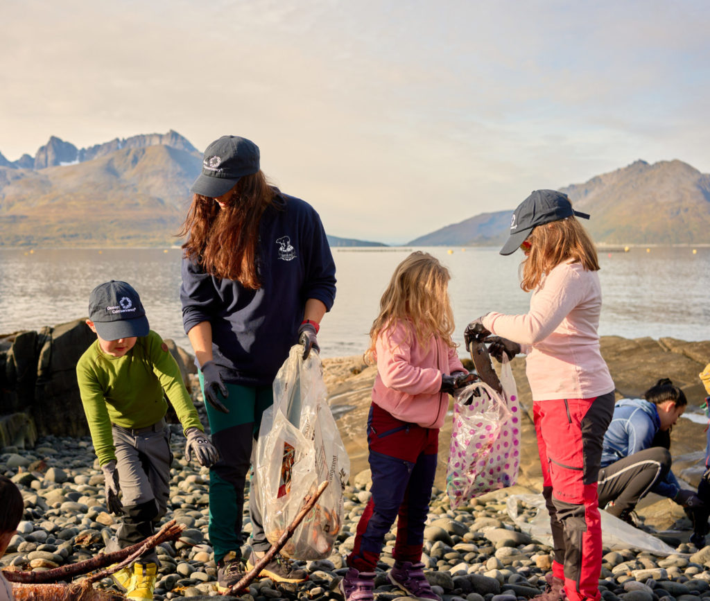 Ocean Conservancy, Finnmark friluftsråd, Skjervøy kommune og Hold Norge Rent feiret Strandryddedagen og International Coastal Cleanup på Skjervøy (Mellaeidet) 16. september.